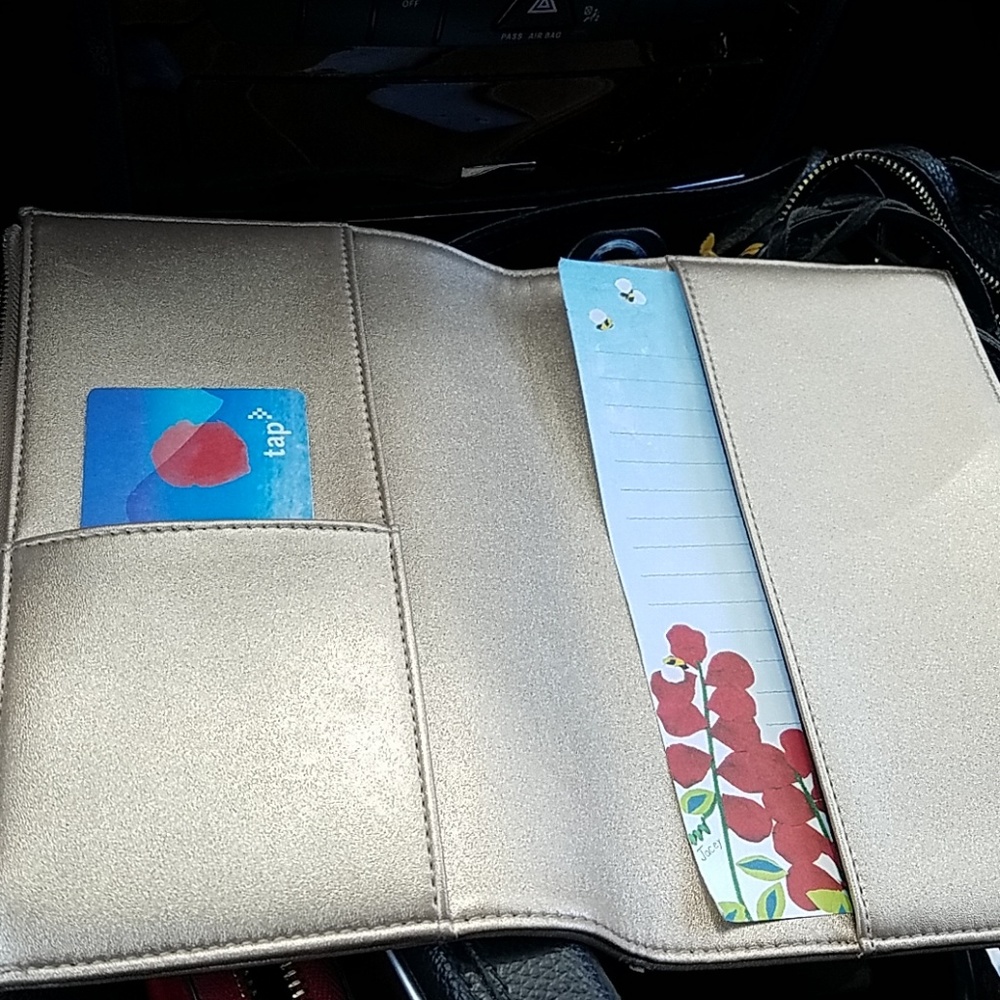 Wallet - Picture 3 of 4